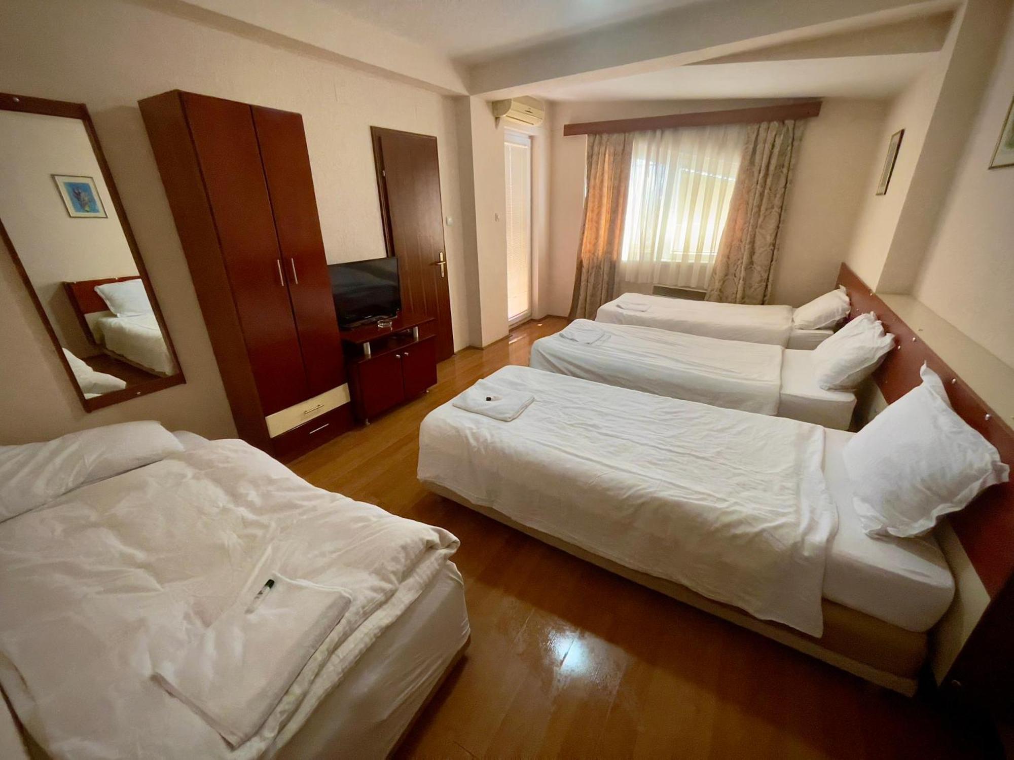 Hotel Ilinden Ustrumca Dış mekan fotoğraf