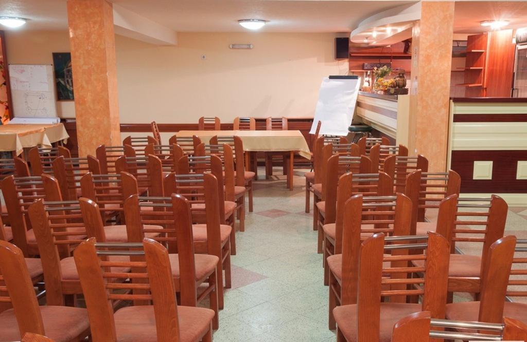 Hotel Ilinden Ustrumca Dış mekan fotoğraf